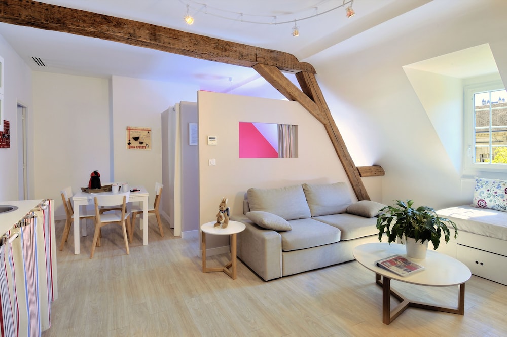 Standard Apartment photo 3