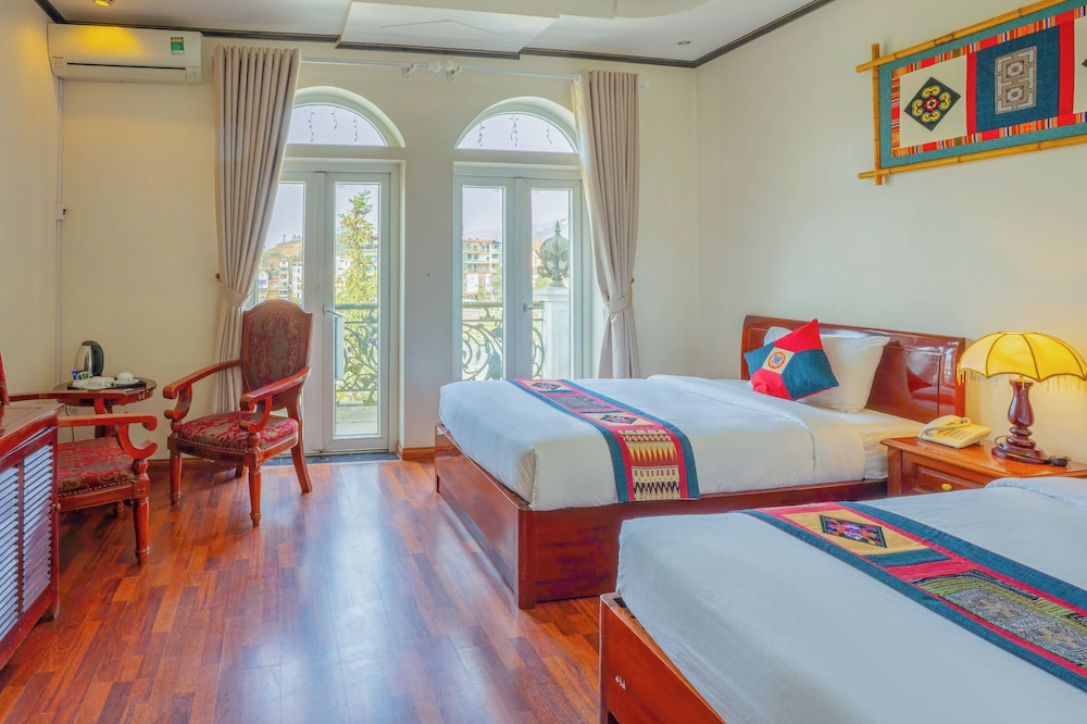 Triple Room
