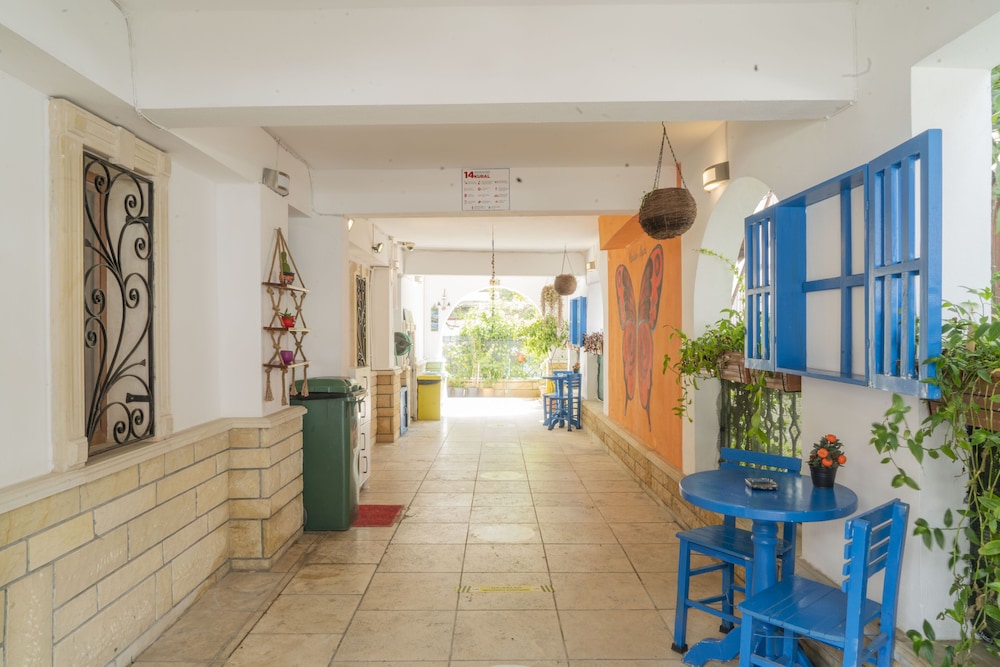 Studio, Balkon photo 3