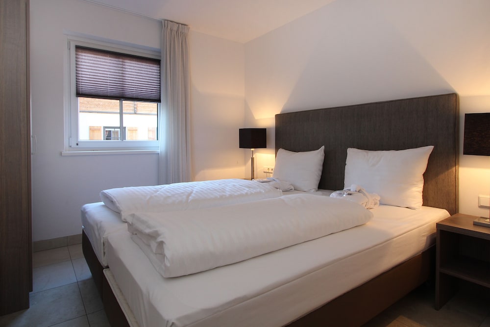Apartment, 3 Bedrooms, Terrace, Ground Floor (Excl. 215 EUR cleaning fee) photo 3