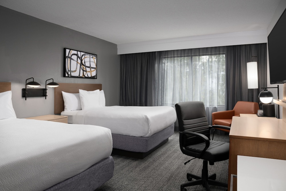 Room, 2 Queen Beds