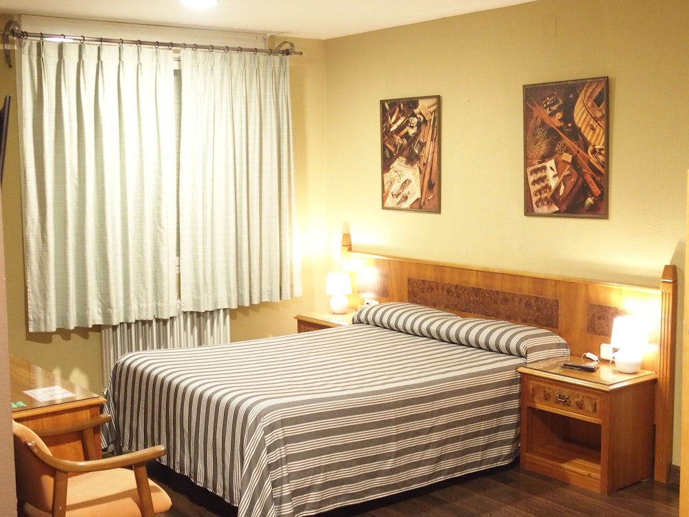 Double Room, 1 Double or 2 Twin Beds photo 3