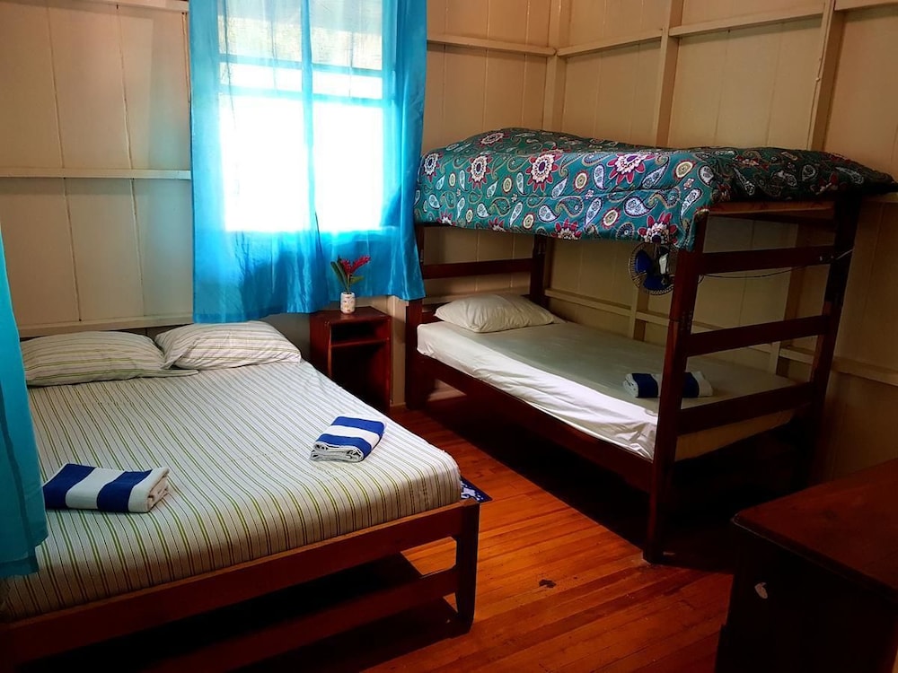 Quadruple Room photo 3