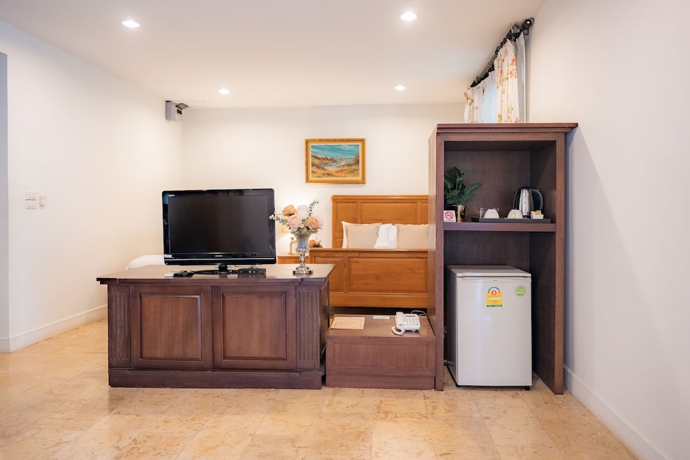 Suite with Garden View photo 3