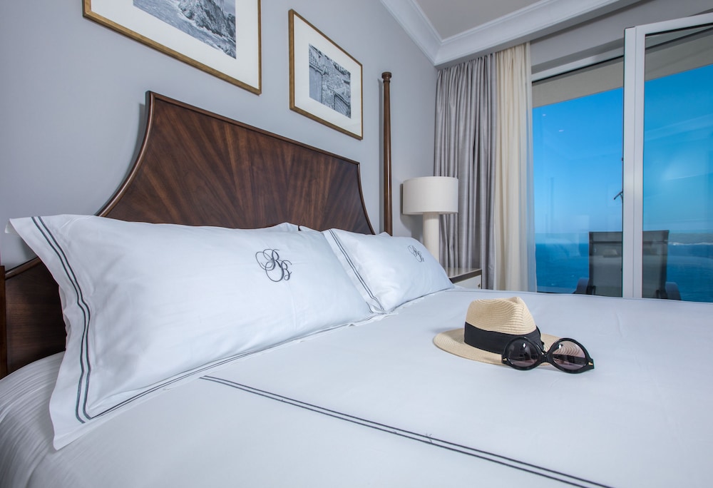 Executive Double Room, 1 King Bed, Balcony, Sea View