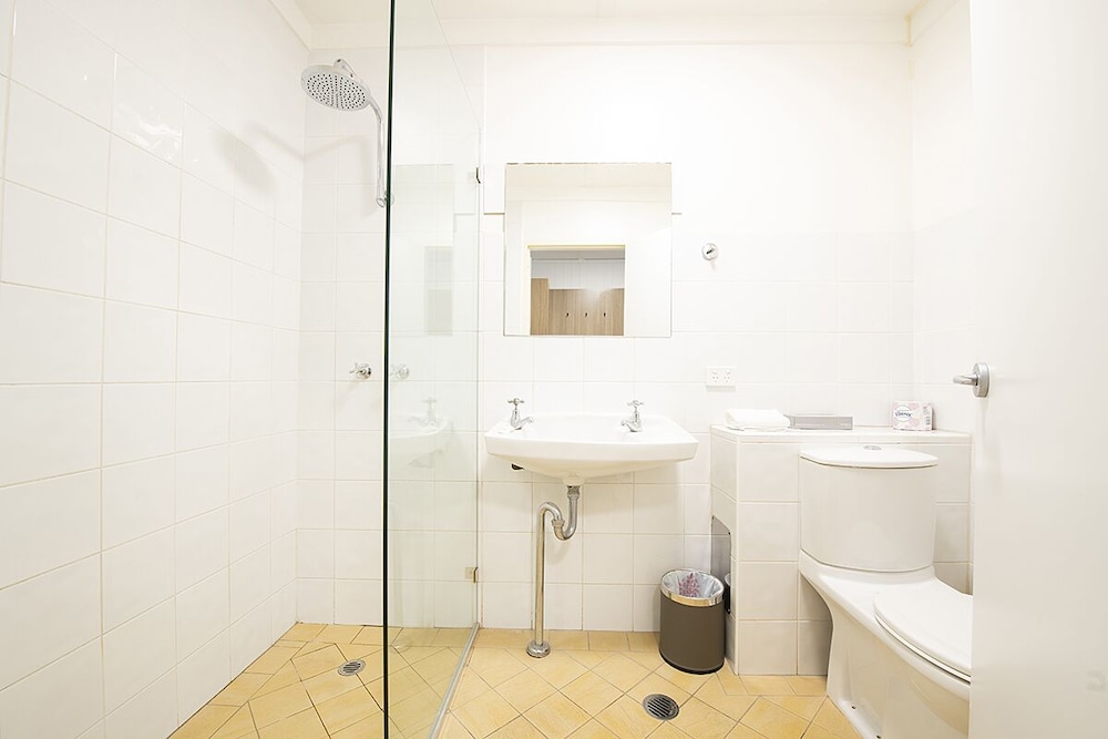 Classic Quadruple Room