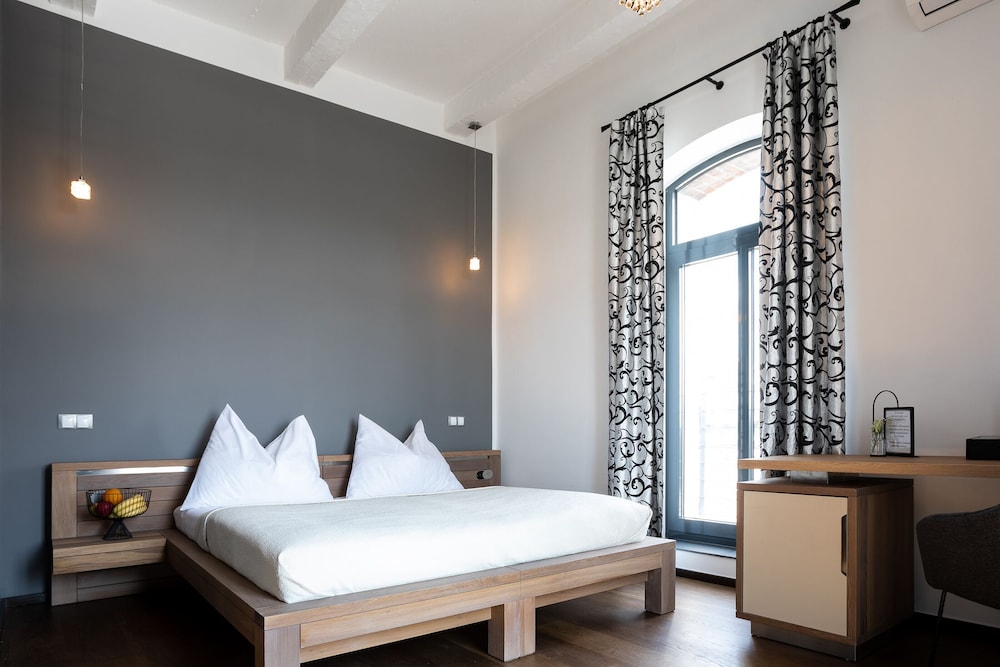 Deluxe Double Room photo 3