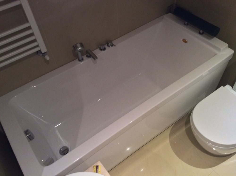 Standard Double Room - Photo 5