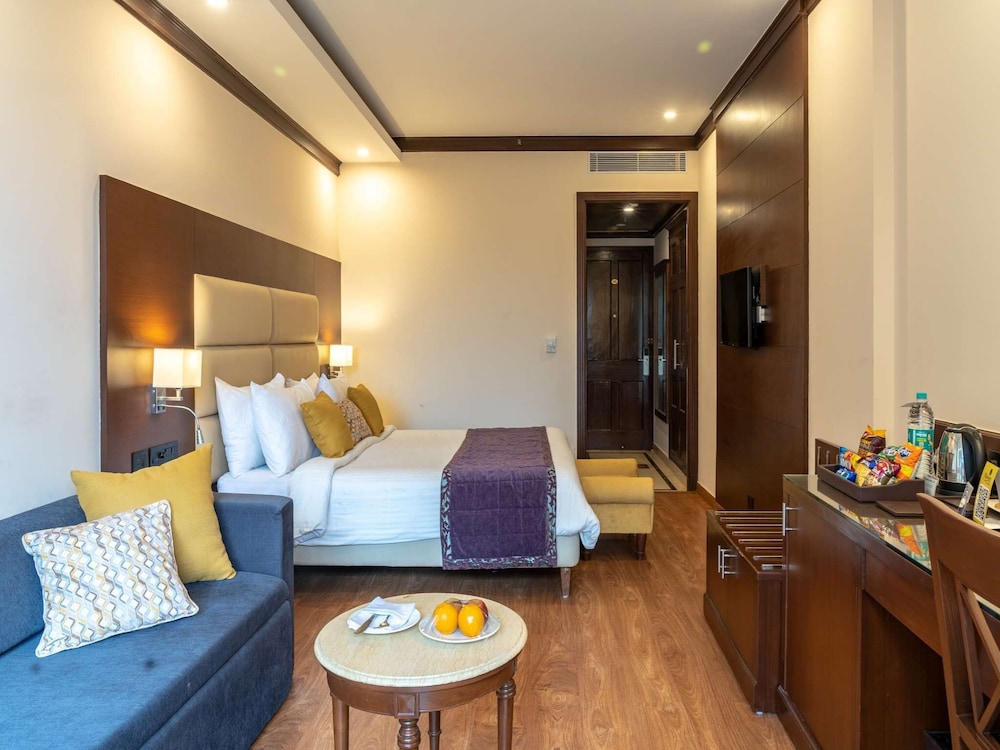 Deluxe Room, Multiple Beds, Valley View - Photo 3