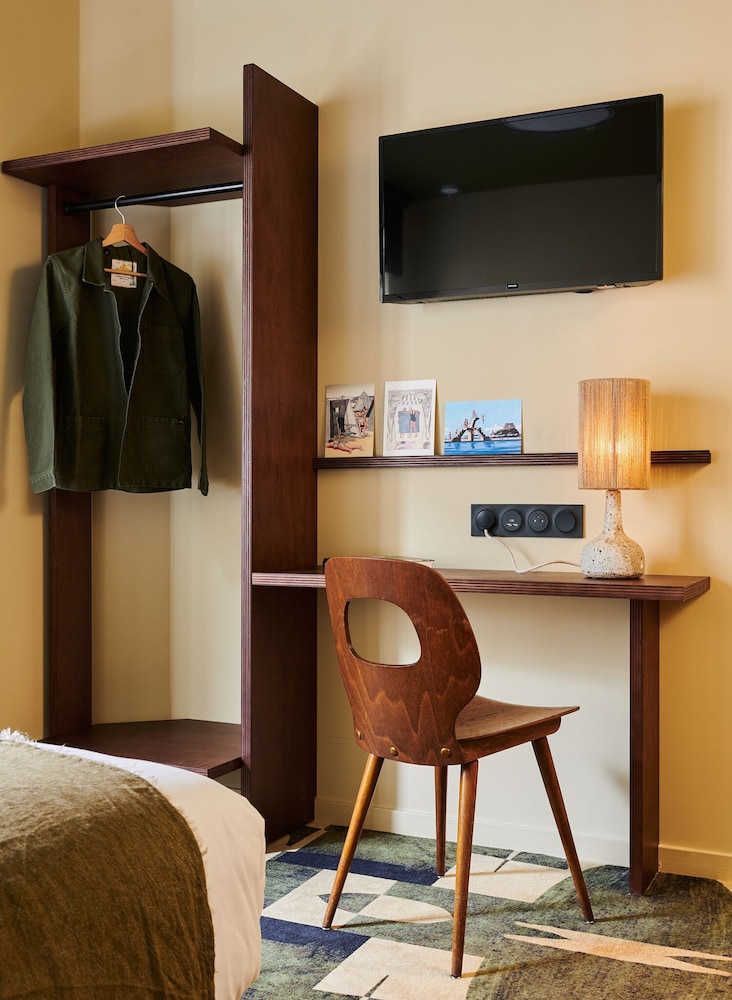 Twin Room - Photo 3