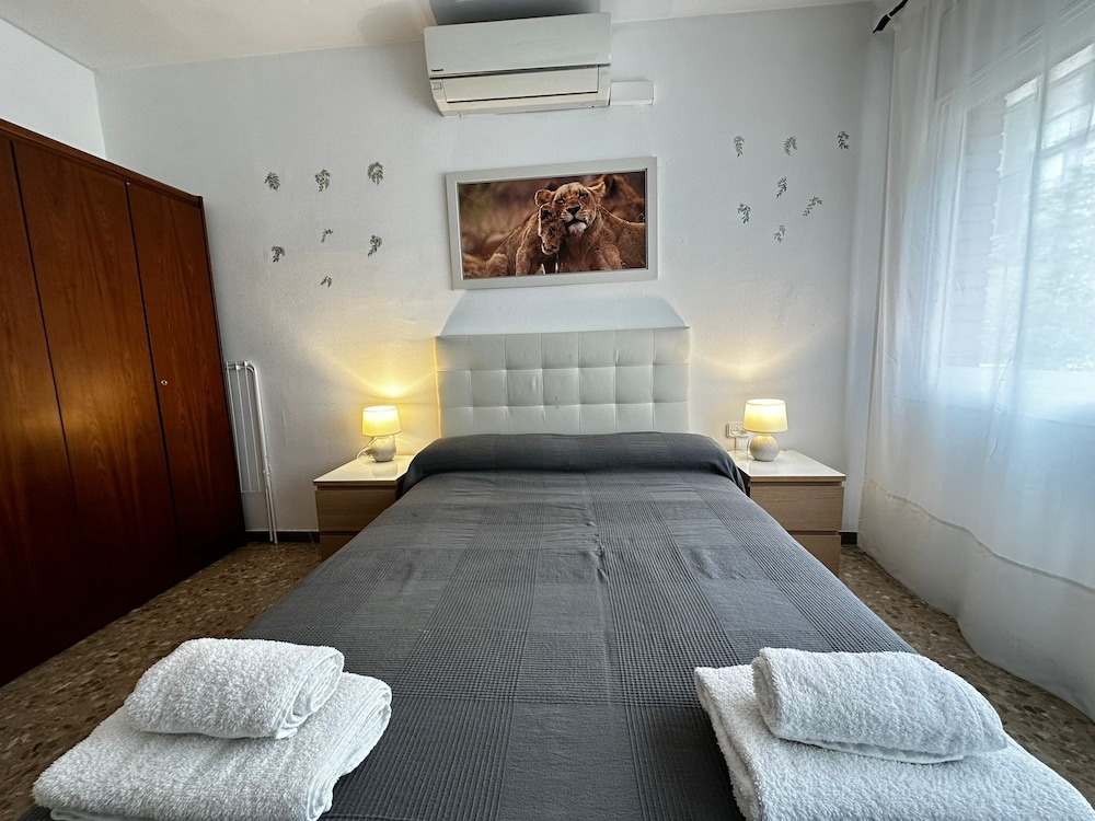 Double Room, Shared Bathroom photo 3