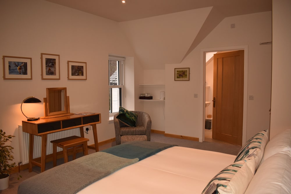 Double Room, Ensuite (Oak) photo 2