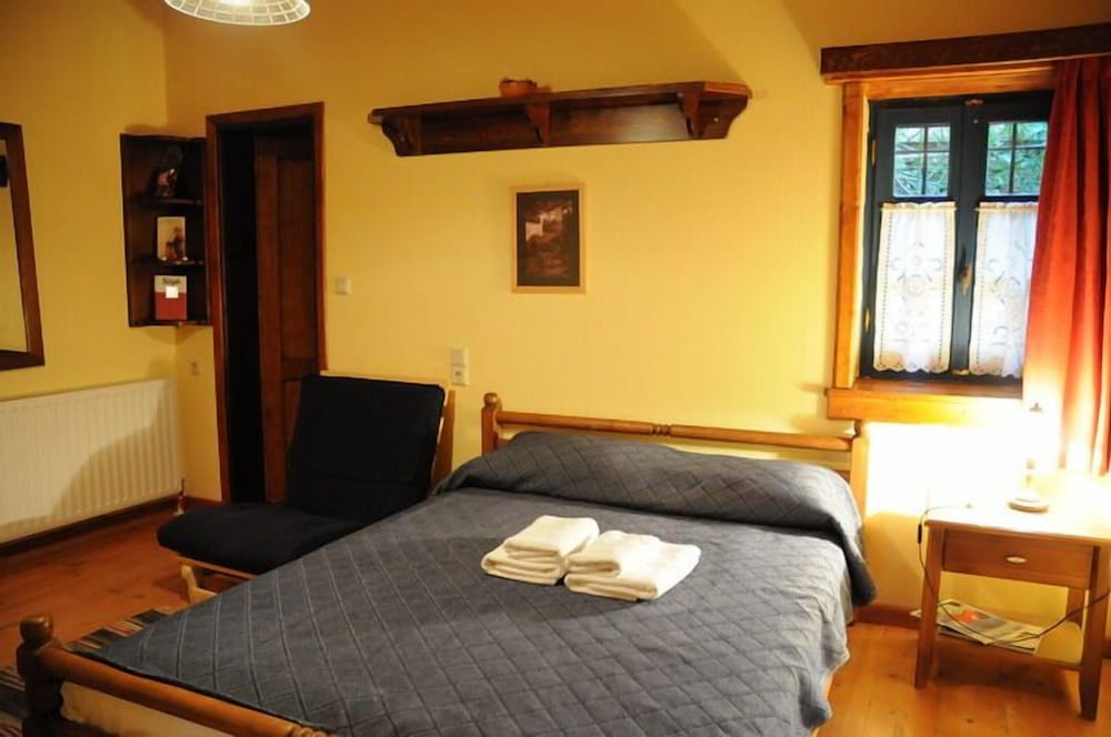 Double Room - Photo 1