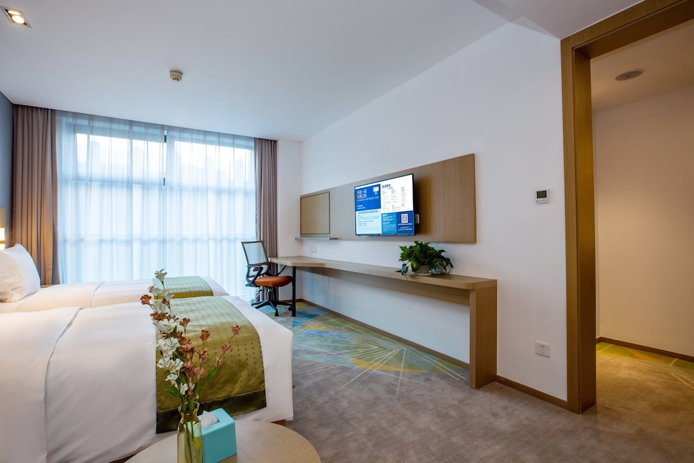 Standard Room, 2 Double Beds (Extra Floor Space) - Photo 1