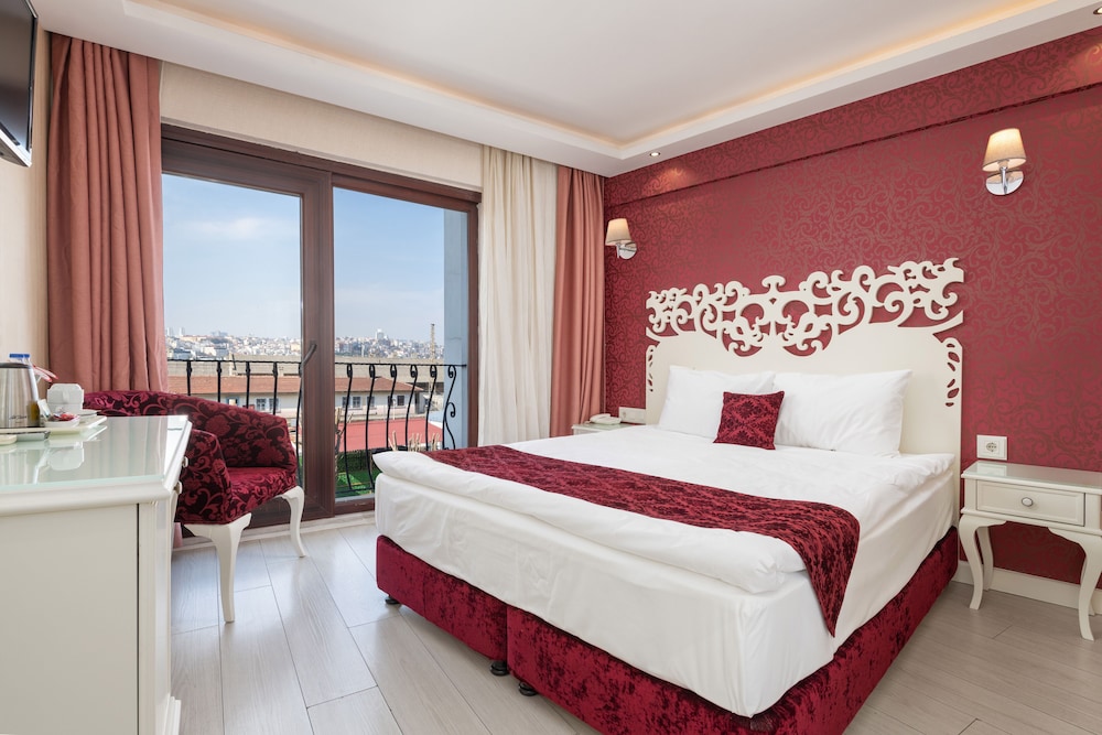 Superior Double or Twin Room photo 1
