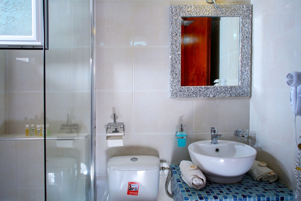 Comfort Triple Room photo 3