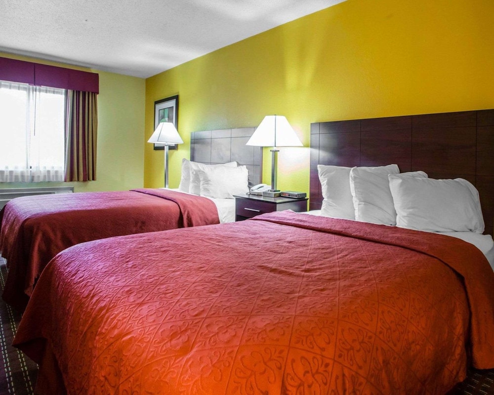 Standard Room, 2 Double Beds photo 3