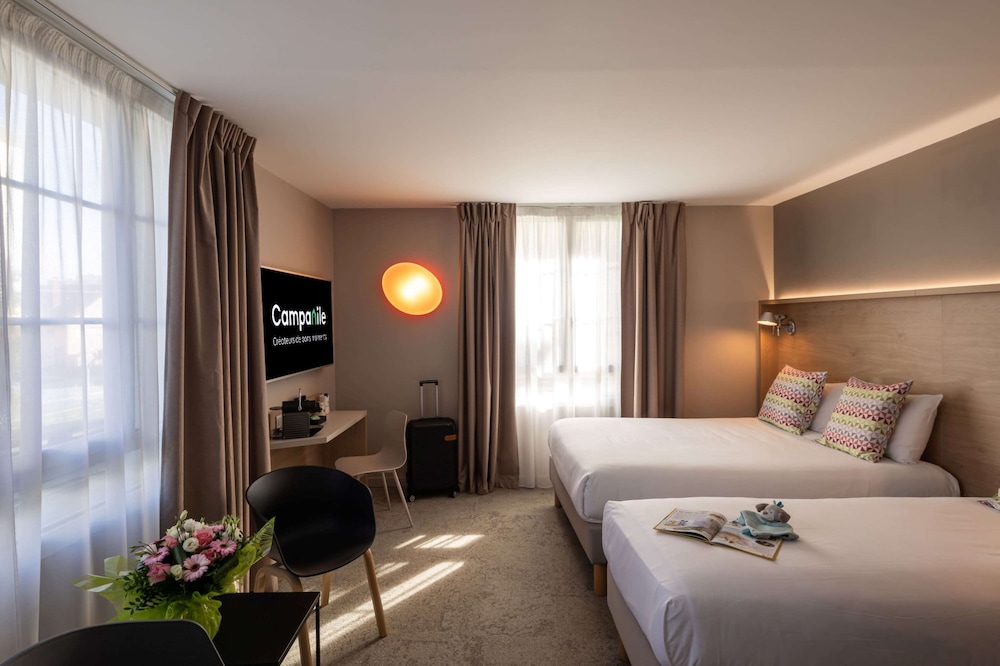 Standard Room, Multiple Beds - Photo 3