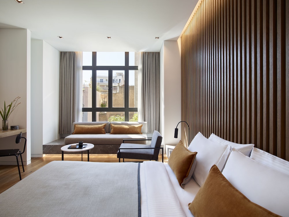 Junior Suite - Photo 13