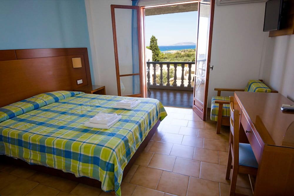 Double or Twin Room, Sea View photo 3