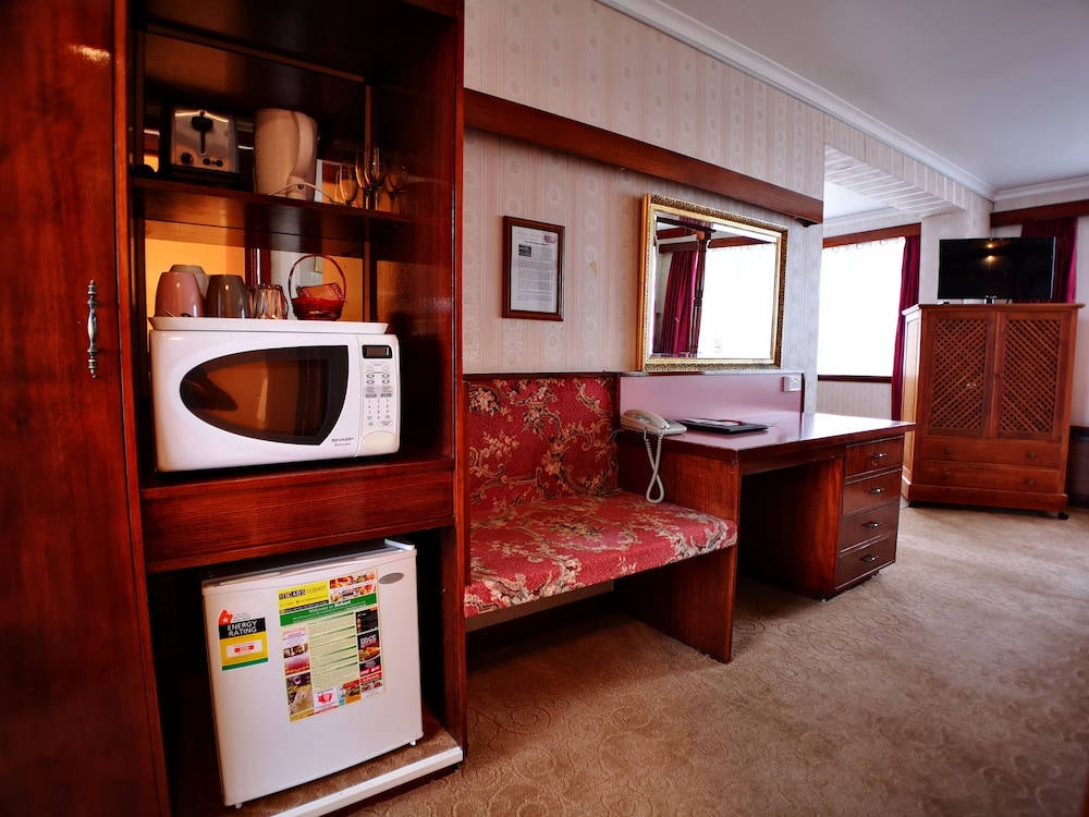 Queen Suite with Spa photo 1