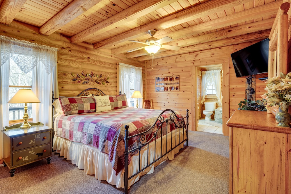 House (2 Bedrooms) photo 1