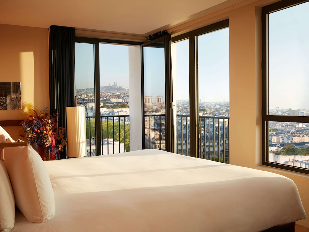 Studio Balcony, Suite junior d&rsquo;angle, Balcon, 1 grand lit, Etage élevé, Vue sur Paris