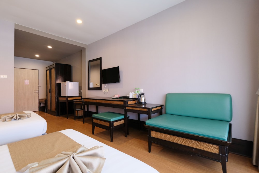 Superior Room, 2 Twin Beds - Photo 5