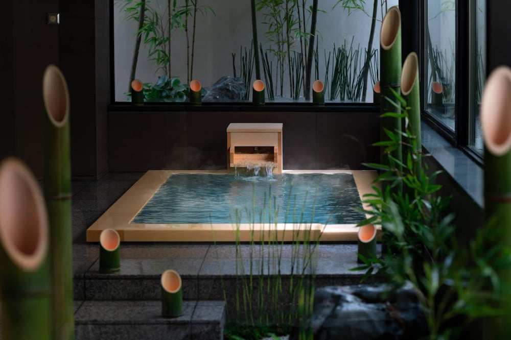 Bamboo Suite Room - Photo 10