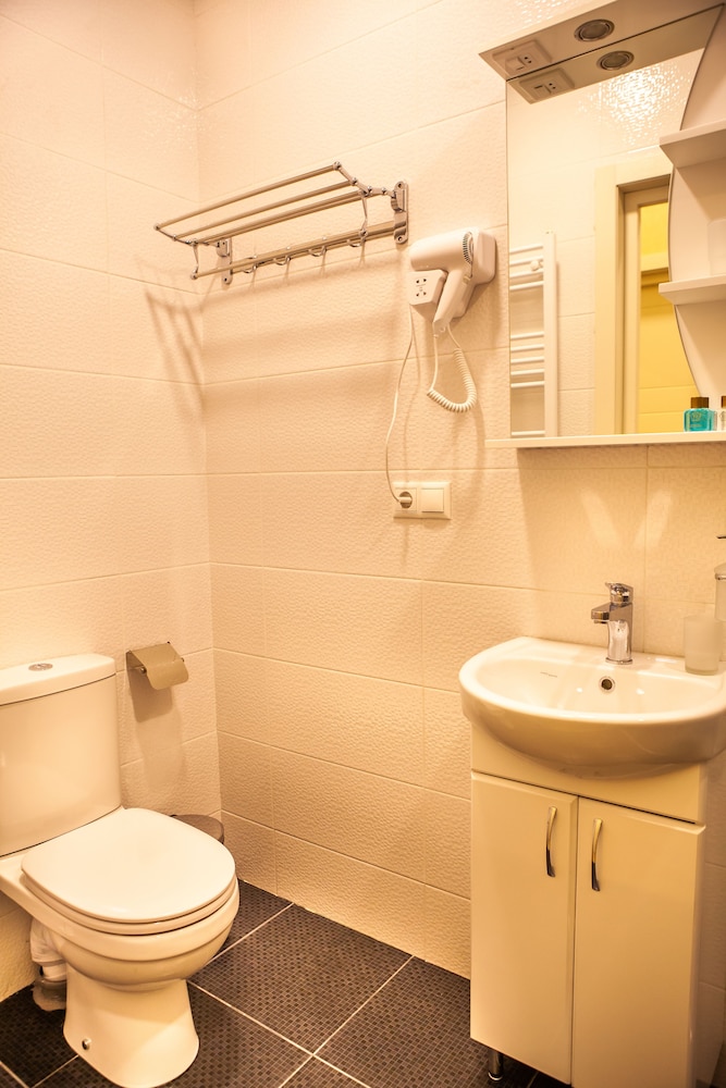 Family Apartment, 2 Bedrooms, City View photo 2