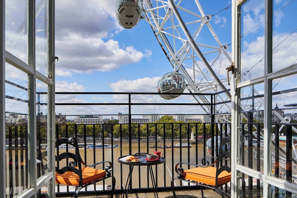 Suite, 1 King Bed, Balcony (View)