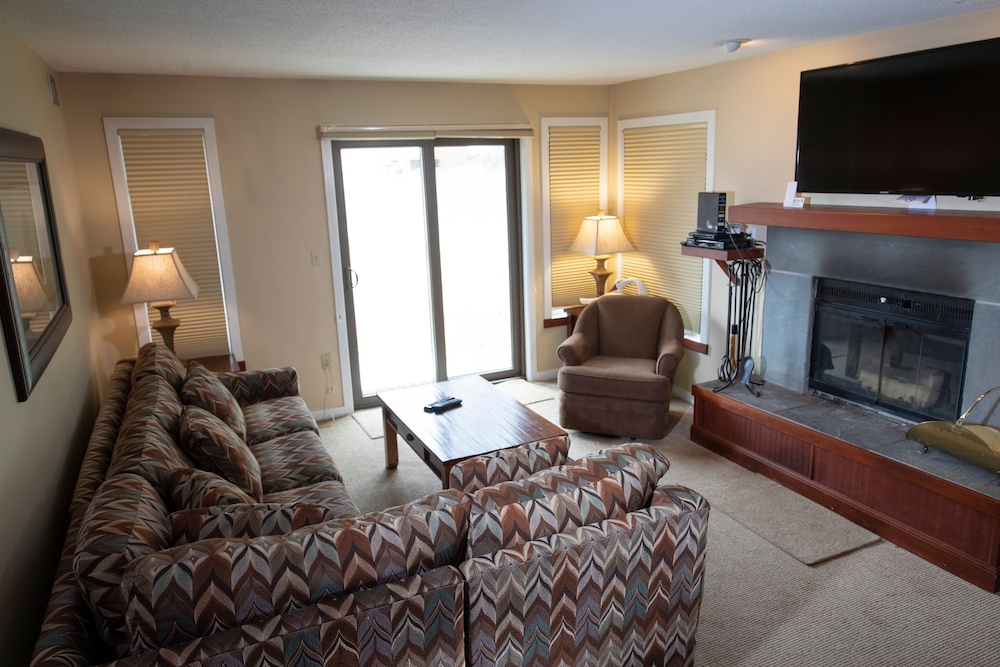 Condo, 1 Bedroom photo 1