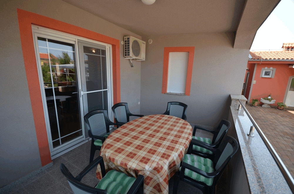 Apartment, 2 Bedrooms (A1)