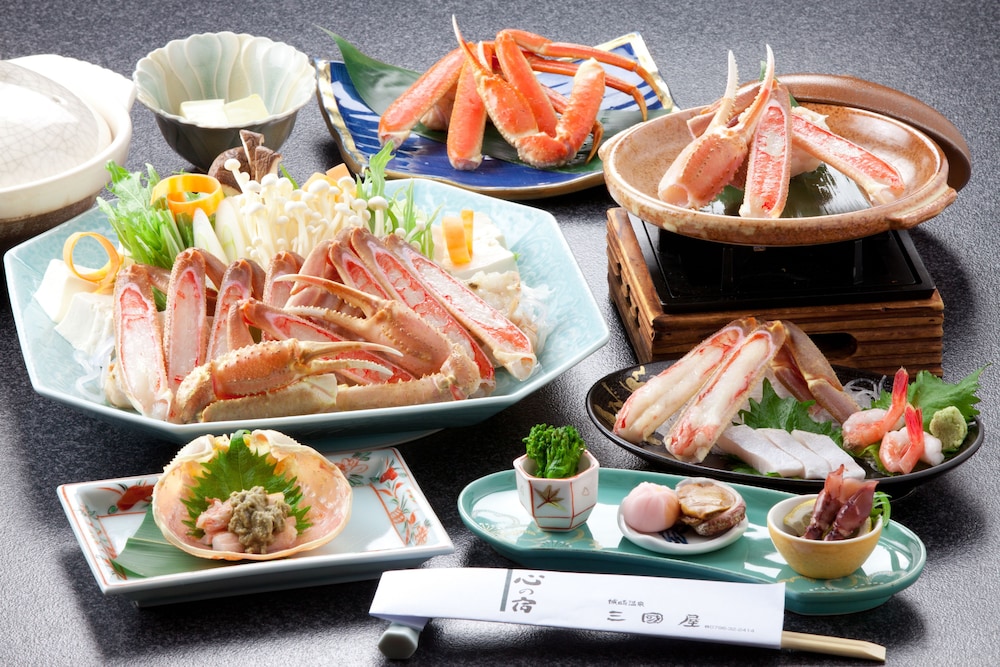 Traditional Room, Non-Smoking (2 meals - Dinner with Crab) photo 3