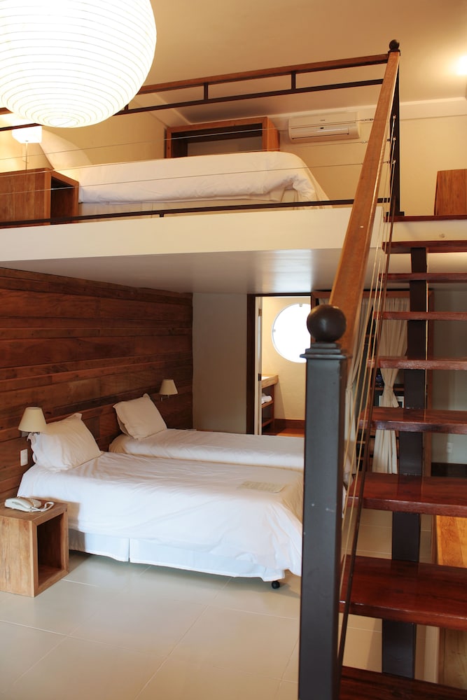 Family Quadruple Room, 1 King Bed, Mezzanine - Photo 3