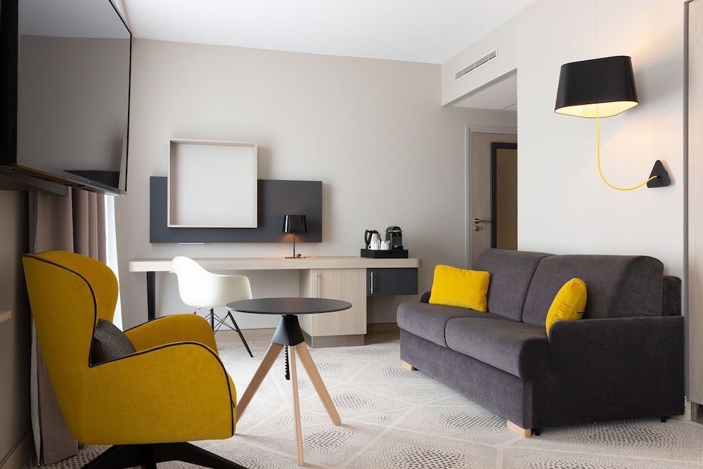Room, 1 Bedroom - Photo 2