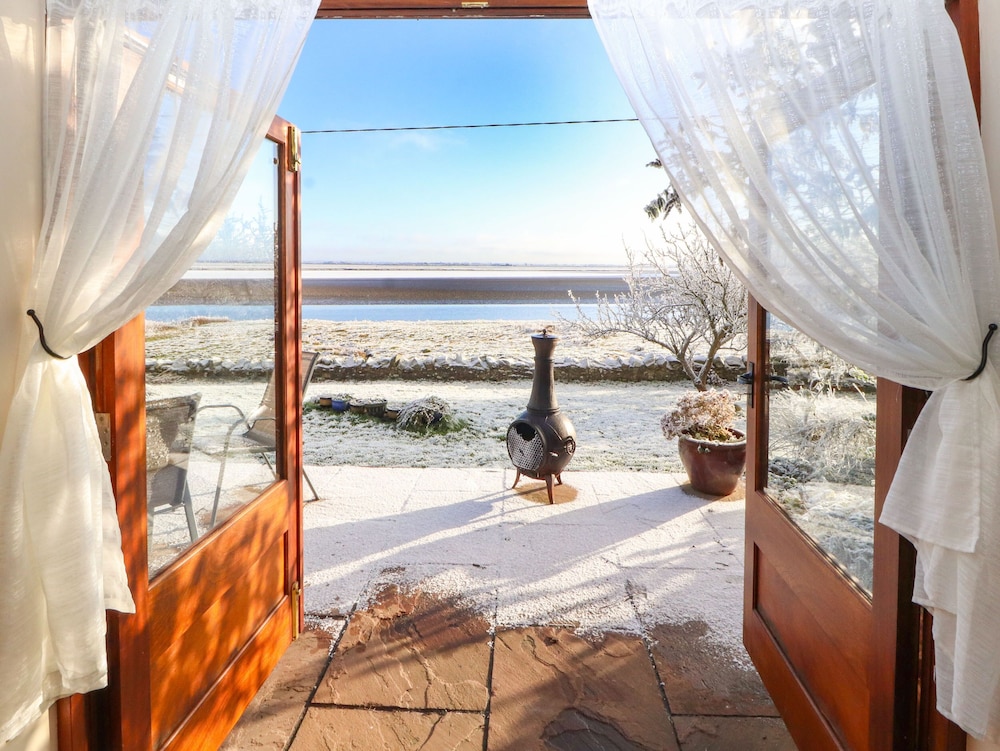 Cottage photo 2