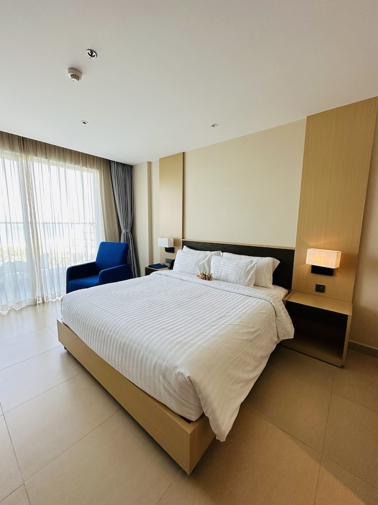 Premier Double Room, Ocean View photo 1