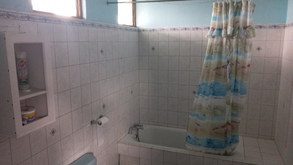 Family Studio Suite, Multiple Beds, Mountain View photo 2