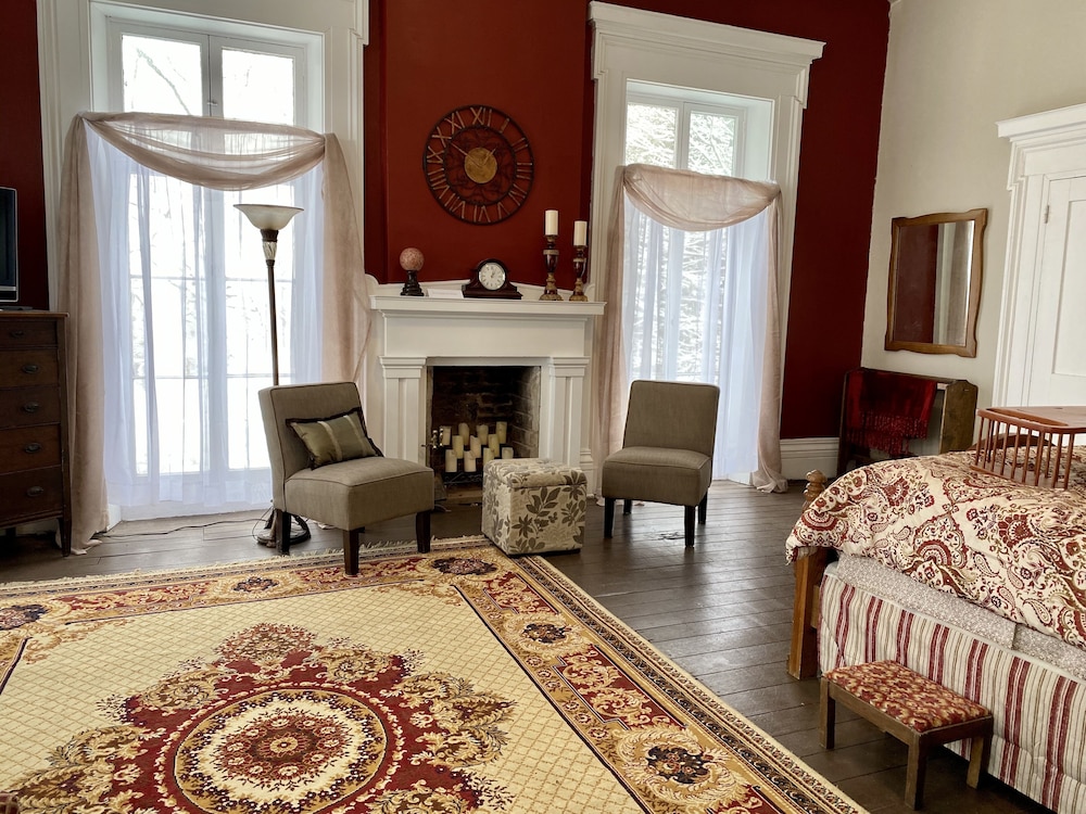 Presidential Room, Hill View, Slope side photo 1