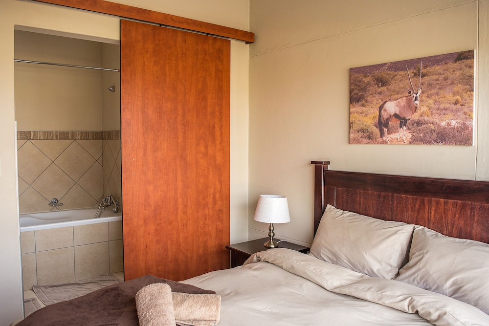 Basic Double Room, 1 Double Bed photo 1