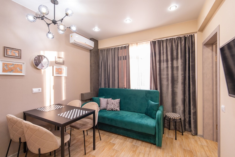 Apartment photo 3