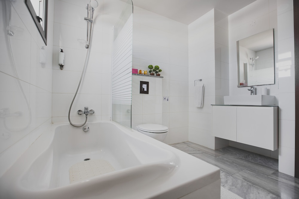 Suite, 1 Bedroom photo 2