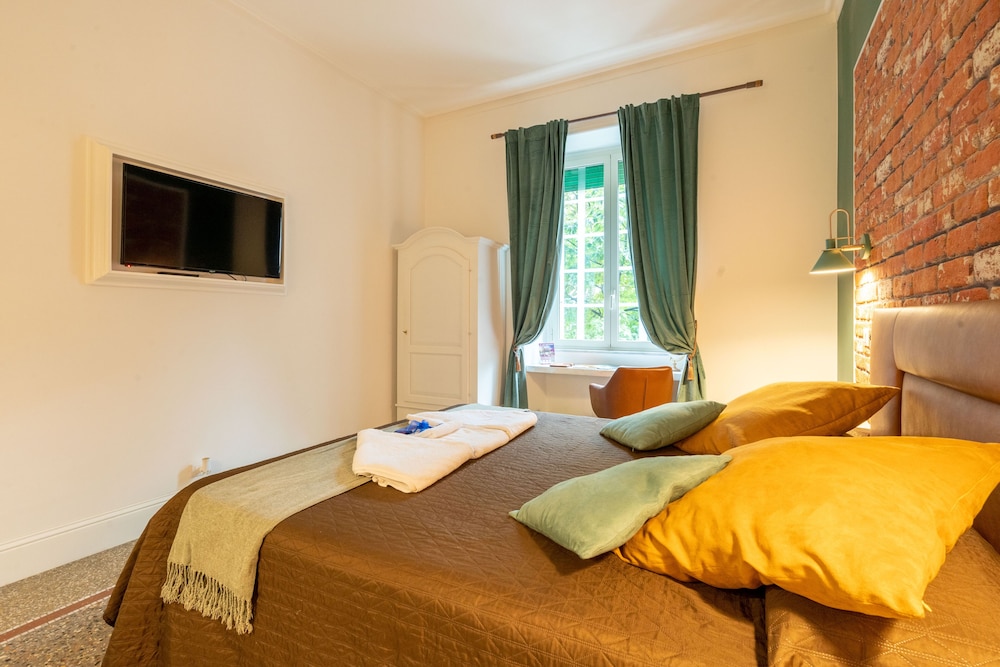 Standard Double Room, 1 Queen Bed photo 3