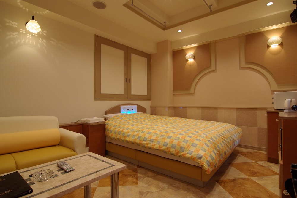Standard Double Room (Run of House) 24h stay from check-in photo 1