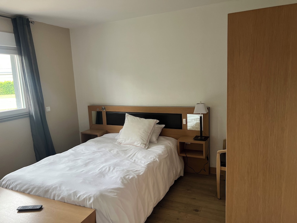 Signature Apartment photo 3