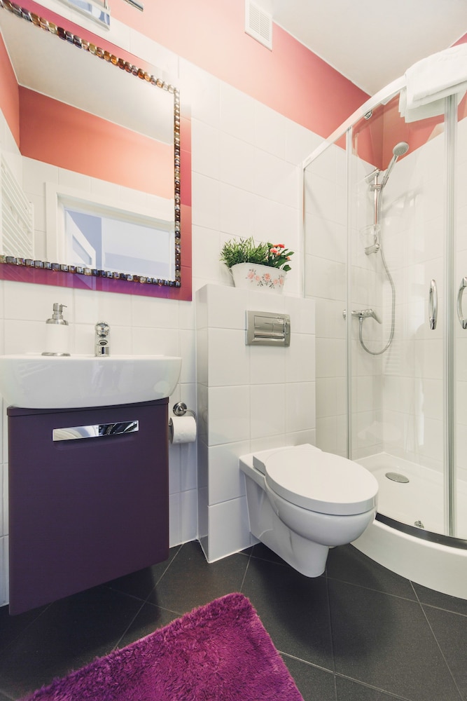 Standard Apartment - Photo 7