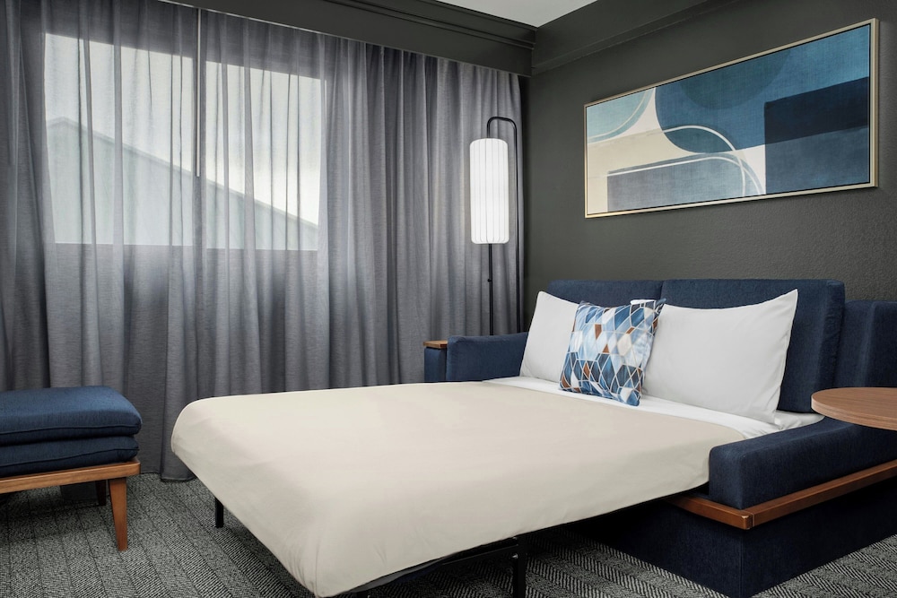 Suite, 1 Bedroom photo 3