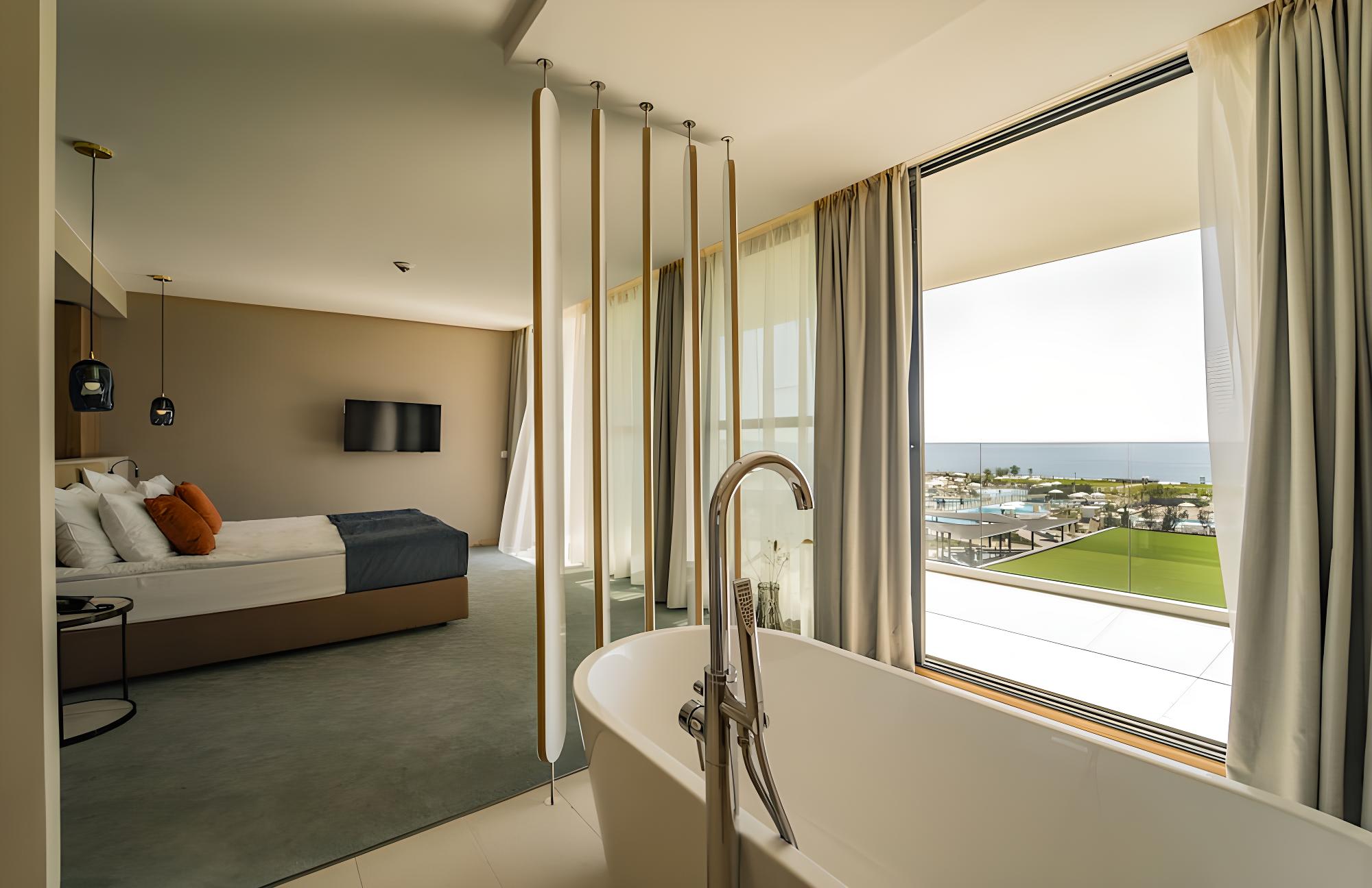 Signature Sea View Room