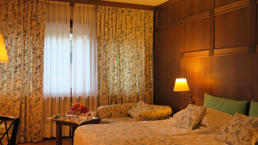 Classic Double or Twin Room - Photo 2